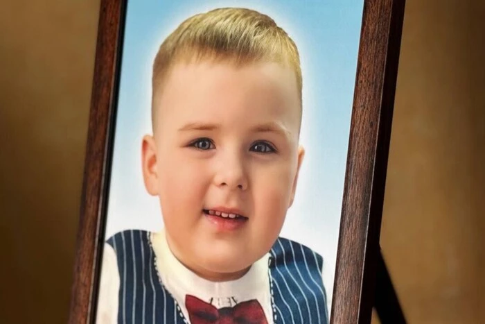 Krzywy Róg żegna dzieci, które zabiła Rosja: fotoreportaż