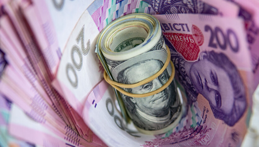 Privat, Oschad, PUMB: Ukrainern wurde gezeigt, wie viel Dollar und Euro in den Banken kosten