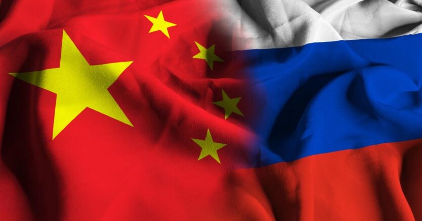 China fürchtet den Sieg der Ukraine: Wang Yi erklärte, warum Peking eine Niederlage Russlands verhindern kann