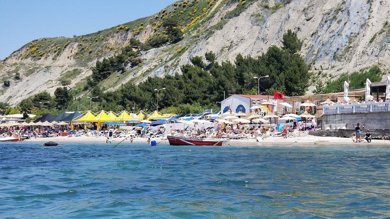Urlaub 'alles inklusive' für Rentner - zwei günstige Optionen